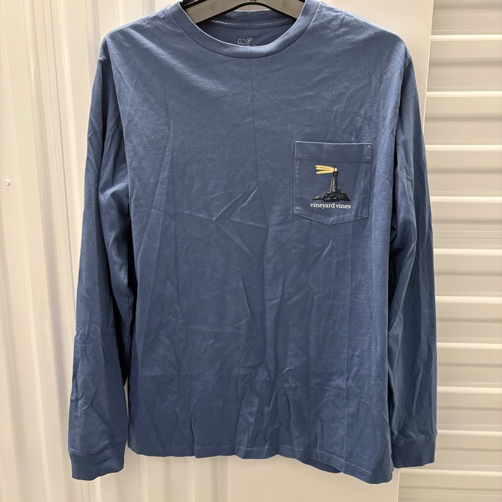 MENS VINEYARD VINES LONG SLEEVE TEE SHIRT-SIZE SMALL LIGHTHOUSE BLUE
